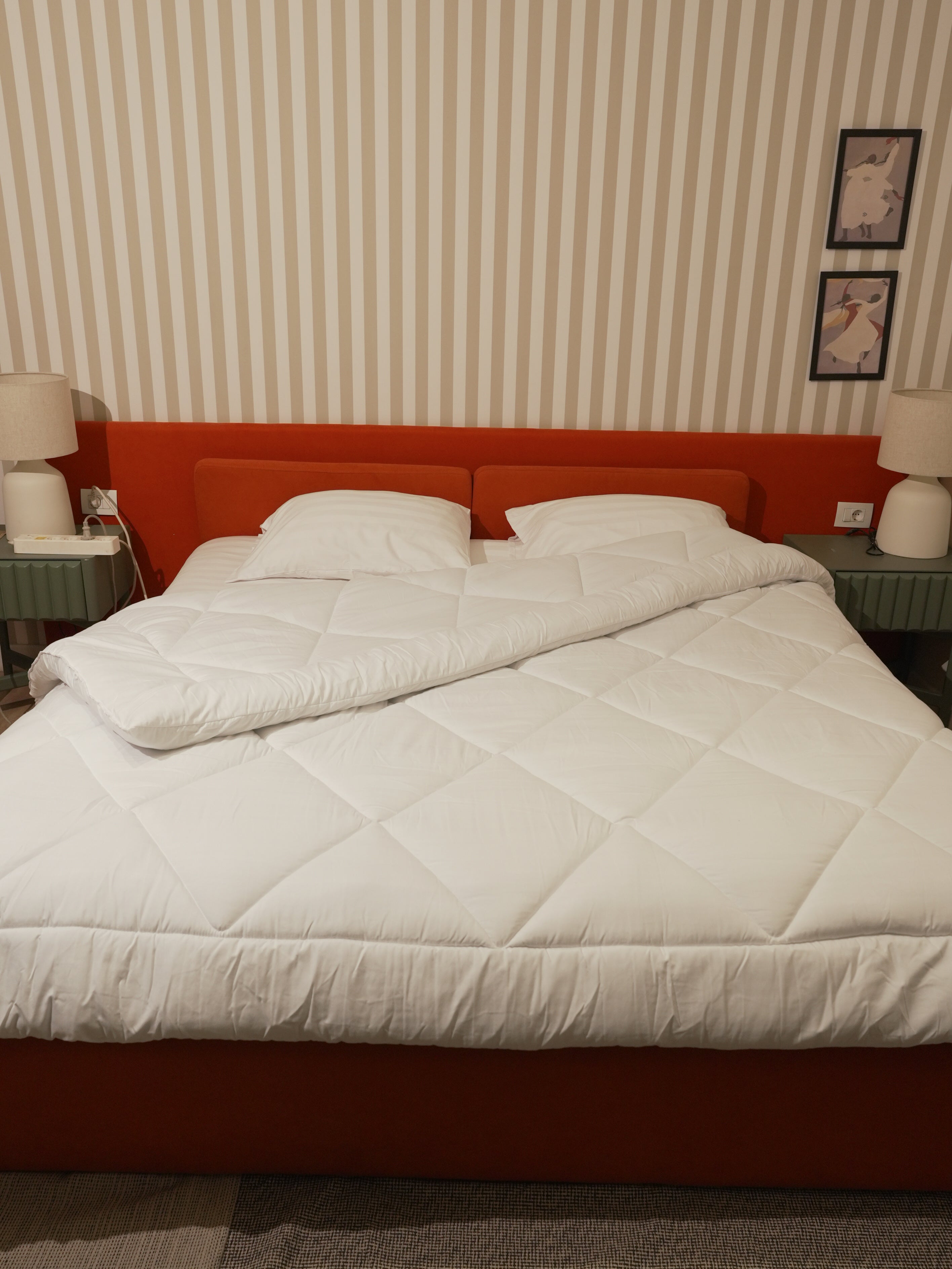 Fiber Comforter