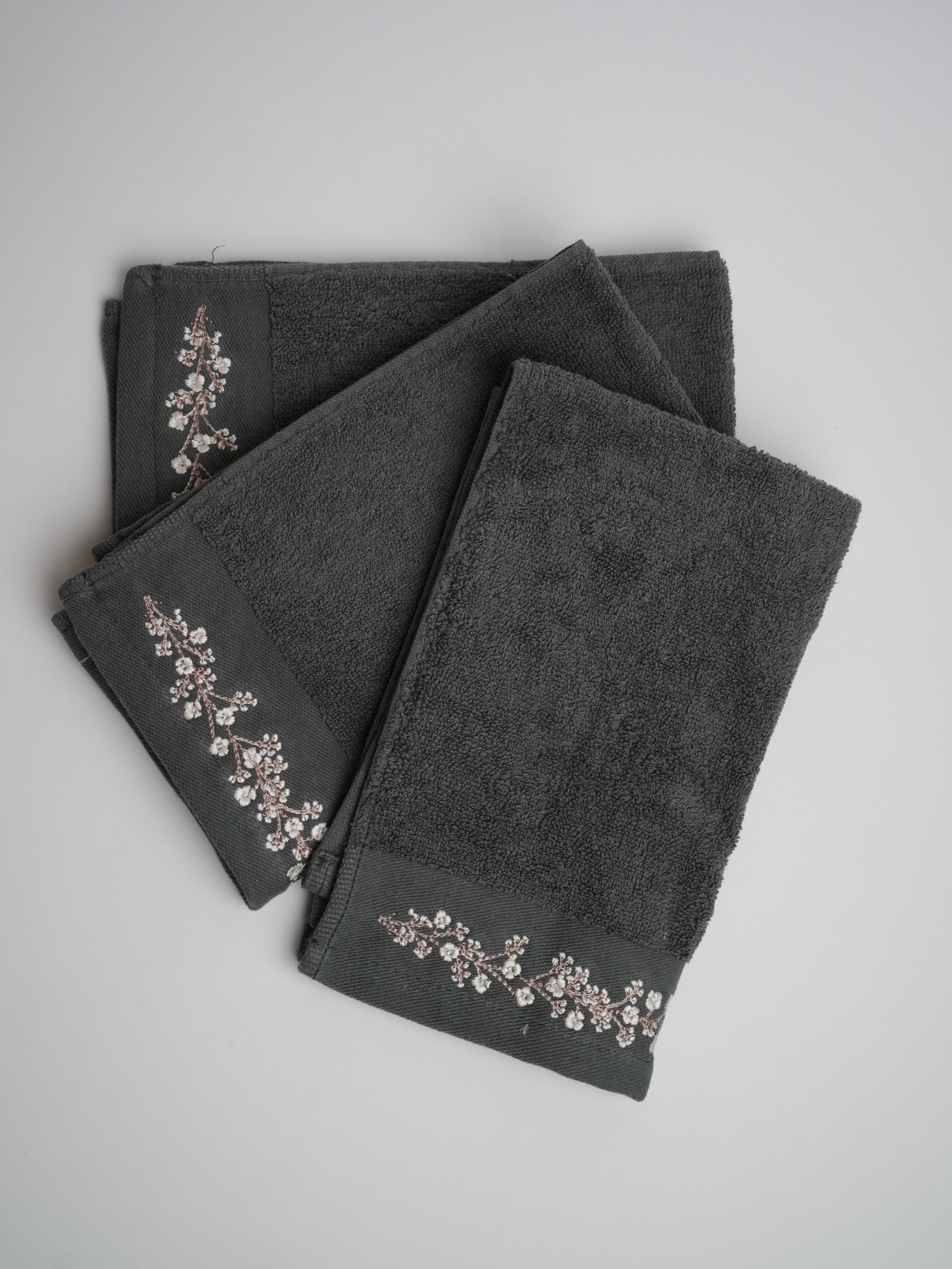 Embroidered 2 Towel